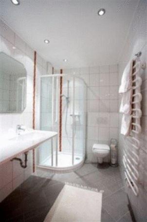 Hotel Gasthof Neumayr Obertrum am See Exterior foto